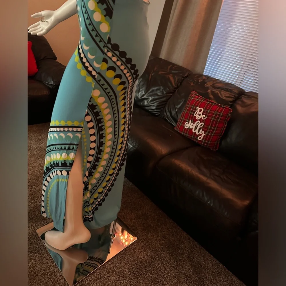 Venus boho halter maxi with side slits - Picture 4 of 7